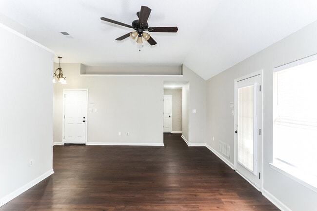Building Photo - 6236 Choctaw Trail