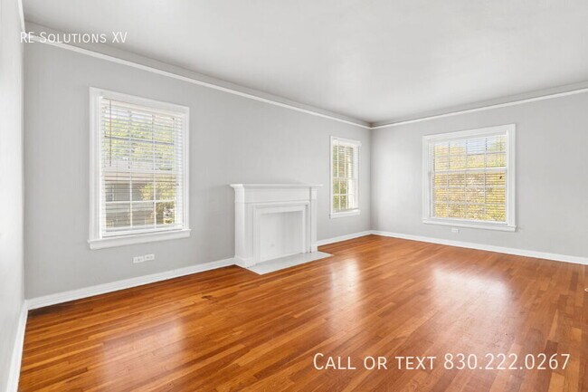 Photo - 336 E Lullwood Ave Apartment