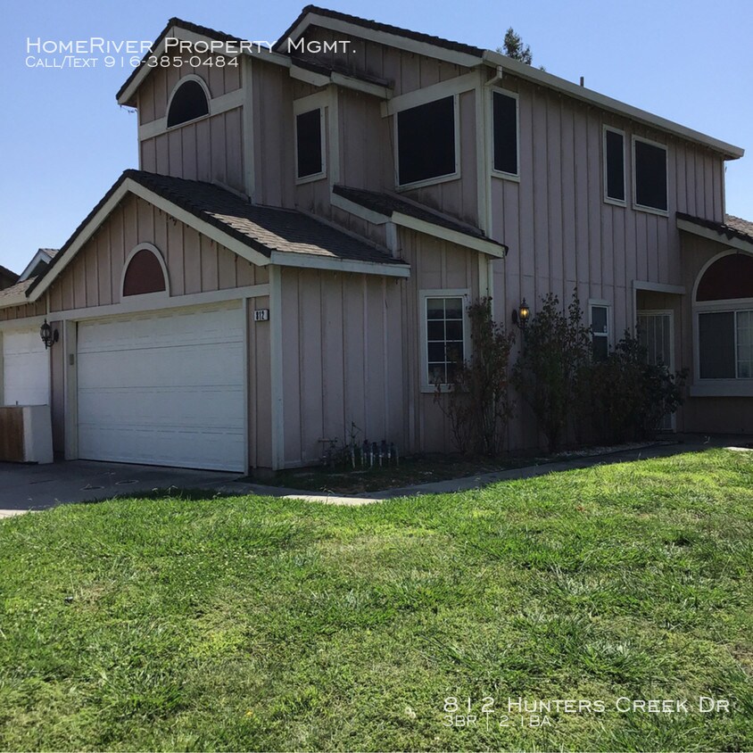 Primary Photo - Large 3 Bed House!