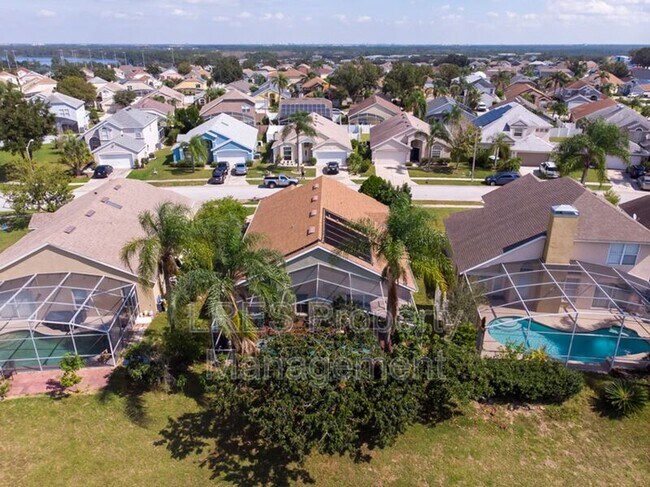 Foto del edificio - 223 Lake Davenport Estates Dr