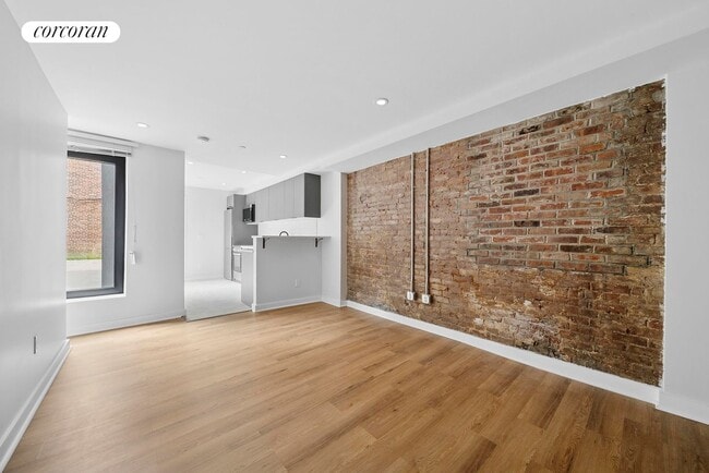 Building Photo - 317 W 51st St