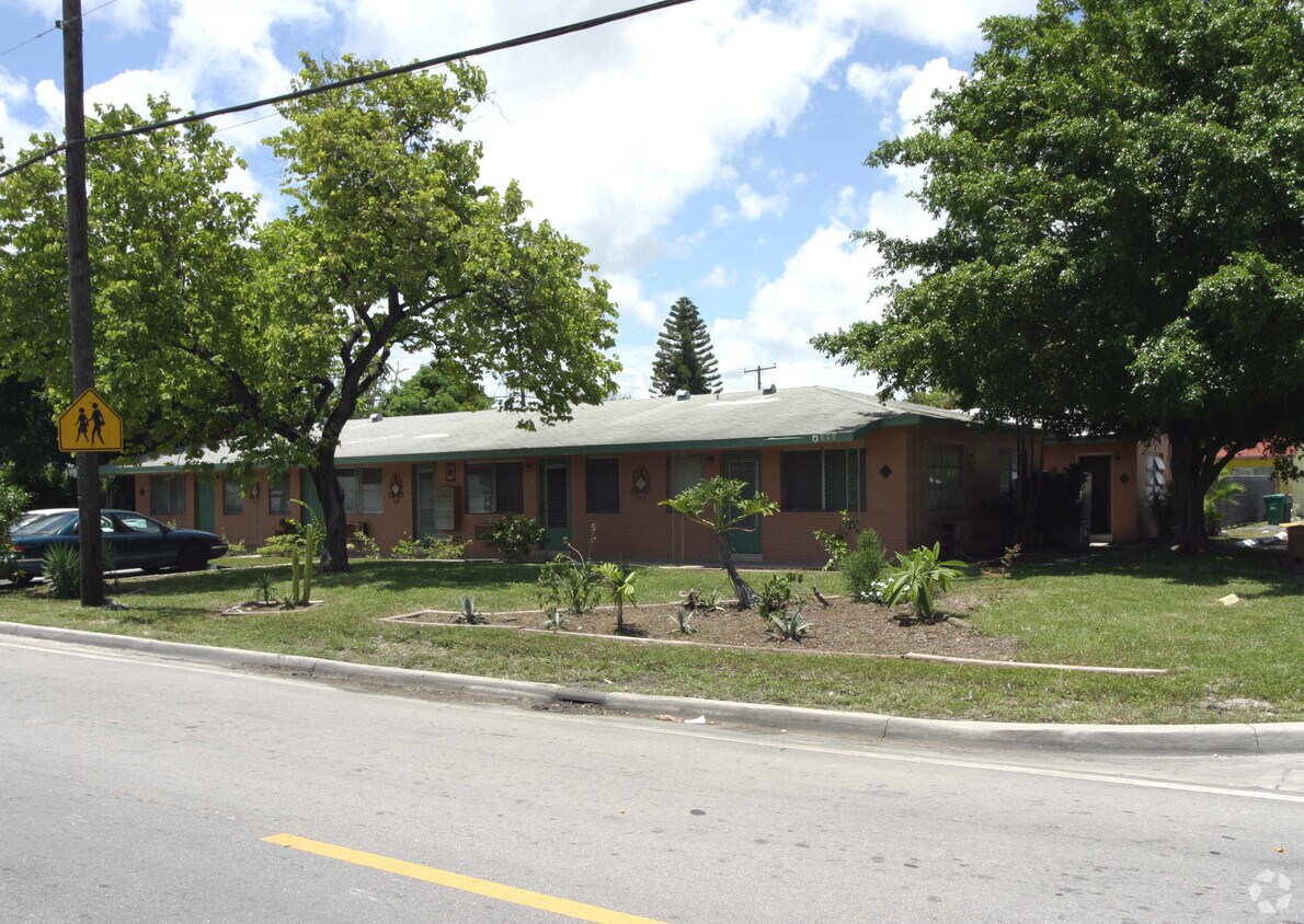 Foto del edificio - 421 NE 11th St