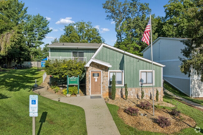 Building Photo - Ridge View Apartments