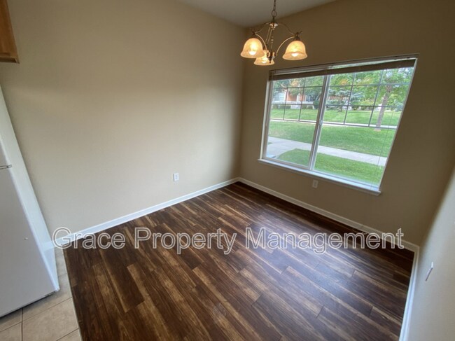 Foto del edificio - 4645 Hahns Peak Dr