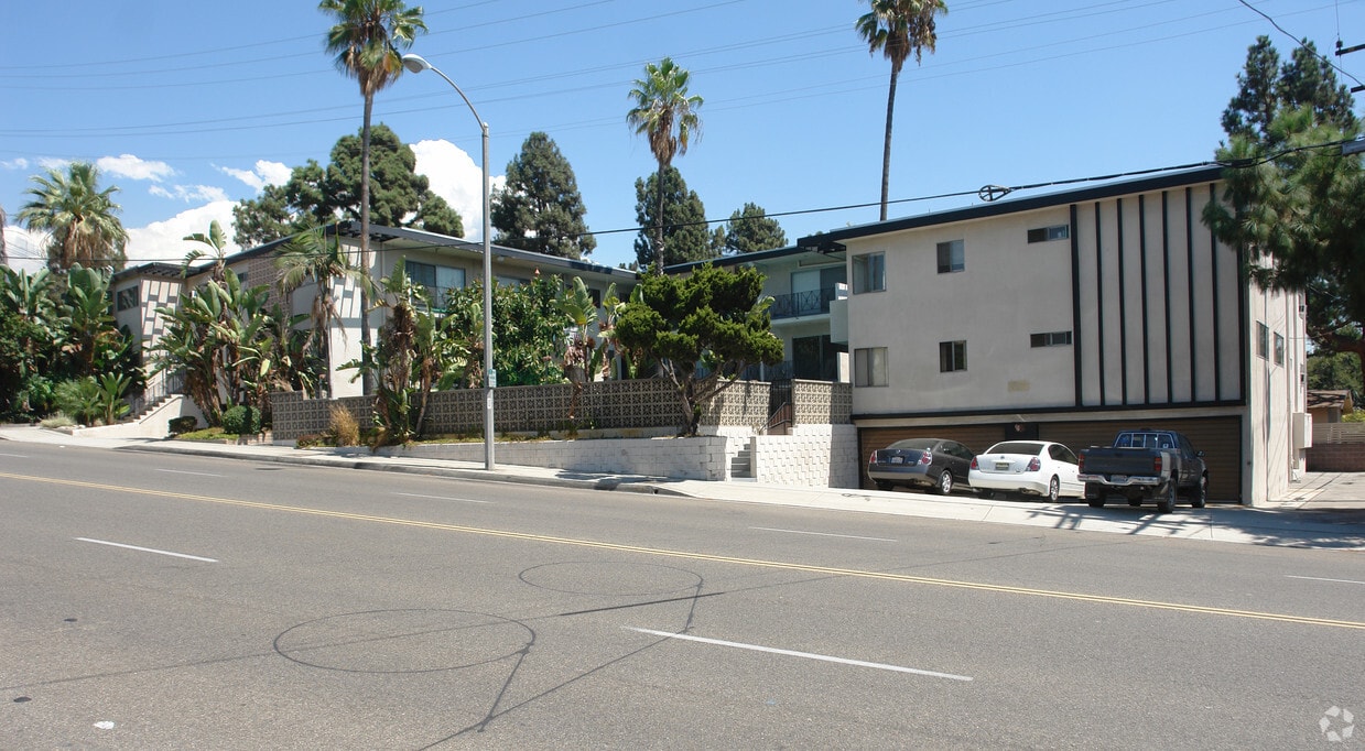 Primary Photo - 2254 Mira Vista Ave
