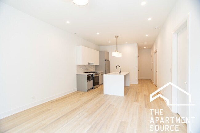 Foto del edificio - 3821 N Ashland Ave