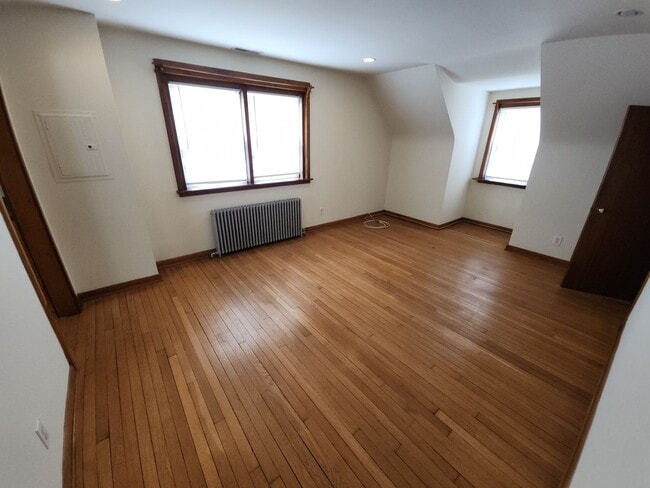 Foto del edificio - 338 W 6h Ave