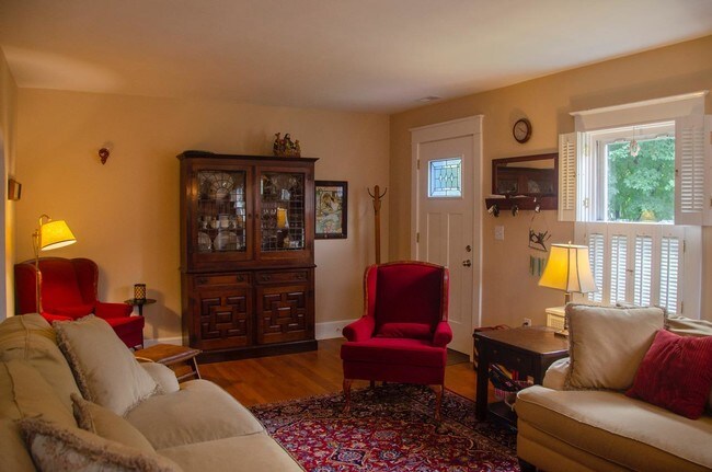 Photo - 309 Leighton Ave House