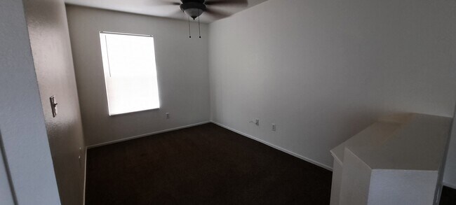 Building Photo - 6569 Elk Creek Ln