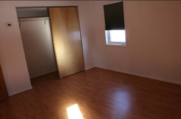 Building Photo - 2121 Free Wright Ln
