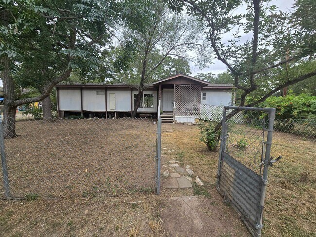 Foto del edificio - Affordable Living Near Bastrop