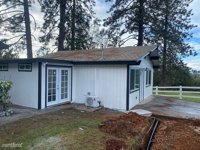 Building Photo - 1 br, 1 bath House - 2890 Winter Ct