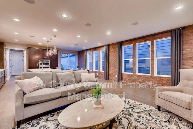 Foto del edificio - 1112 S Grant St