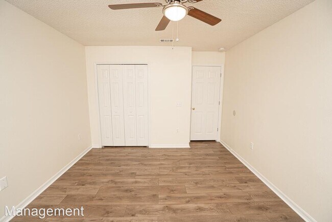 4 br, 3 bath House - 26 Coventry Court - 4