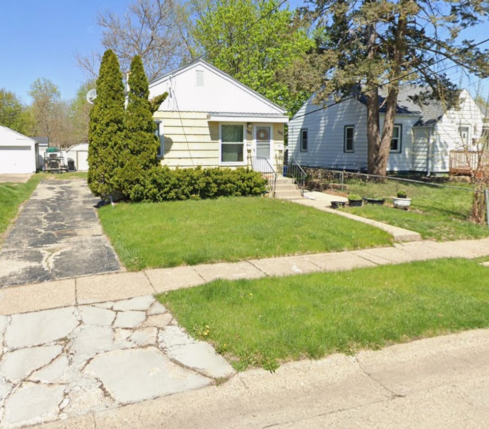 Primary Photo - 5113 Lincoln Ave