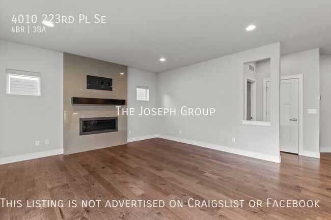 Building Photo - Stunning 4 bed/2.5 bath in Bothell!