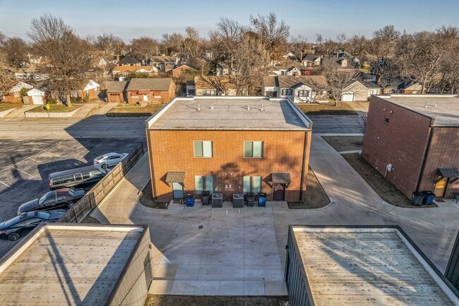 Building Photo - P.57 Kode Properties, LLC 1240-1242