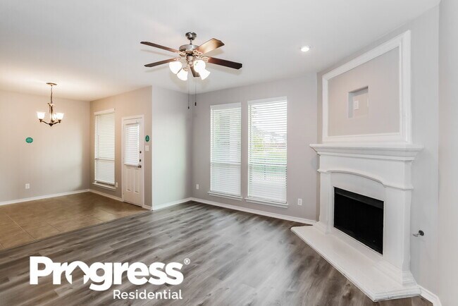 Building Photo - 1400 Zanna Grace Way