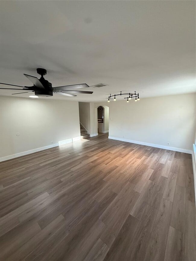 Foto del edificio - 108 Presidio Dr