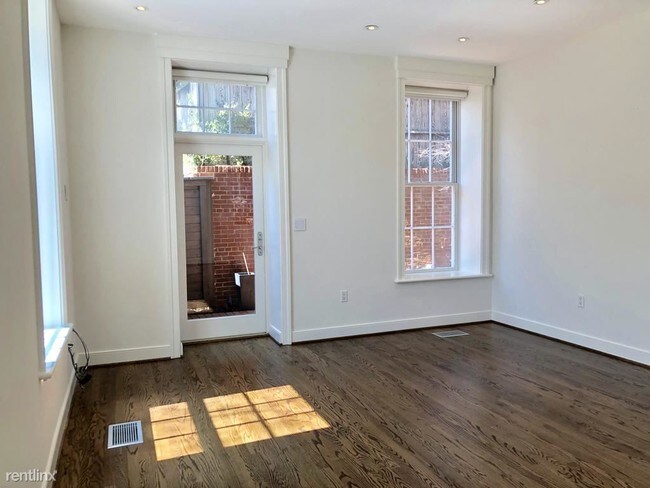 Foto del edificio - 2735 Olive St NW