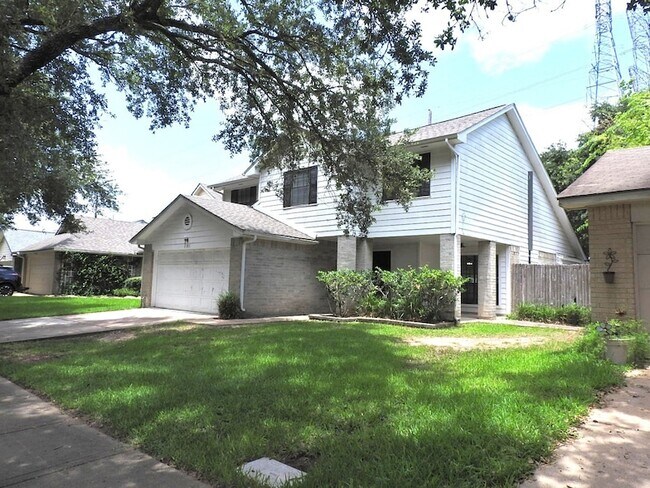 Foto del edificio - 2107 Creekshire Dr