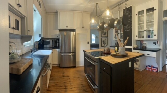 Foto del edificio - 8 Hillside Ave