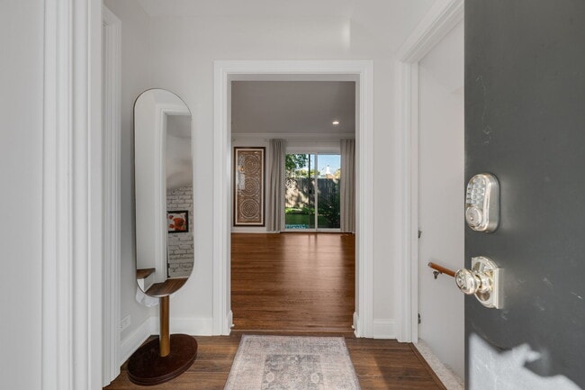 Foto del edificio - 315 Hawthorn Ave
