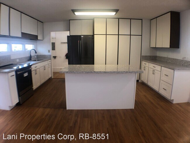 Building Photo - 3 br, 2 bath House - 3320 Herbert Street