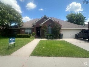 Building Photo - 3028 Whitehall Ln