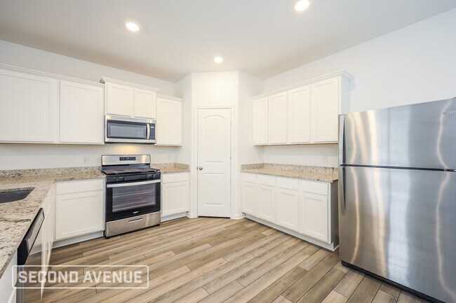 Foto del edificio - 10915 Lafayette Lp