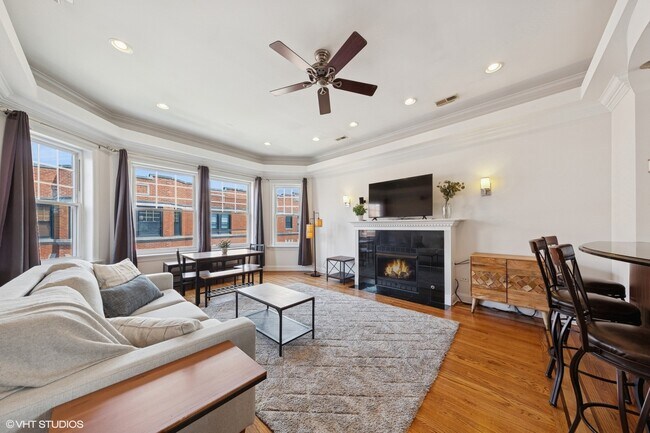 Foto del edificio - 1114 W Pratt Blvd