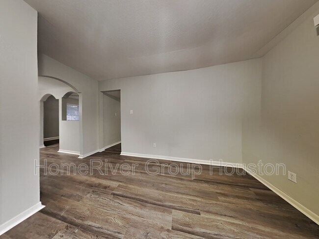Foto del edificio - 12318 Astoria Blvd