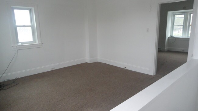 Foto del edificio - 323 E Cottage Pl