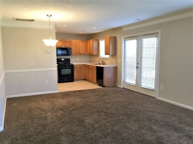 Foto del edificio - 5915 Leawood Run Ct