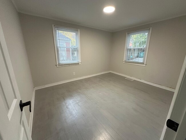 Building Photo - 1400 Richmond Pl