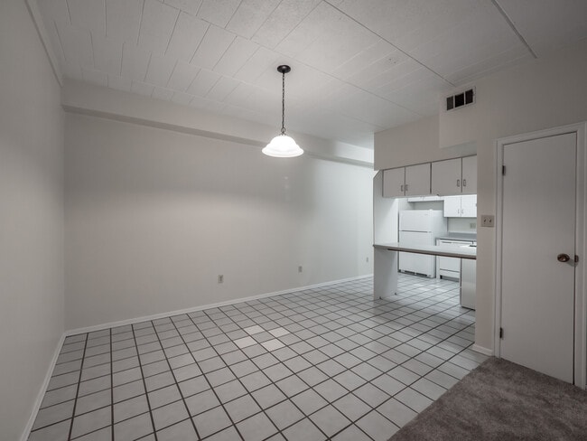 Foto del edificio - Cambridge Court