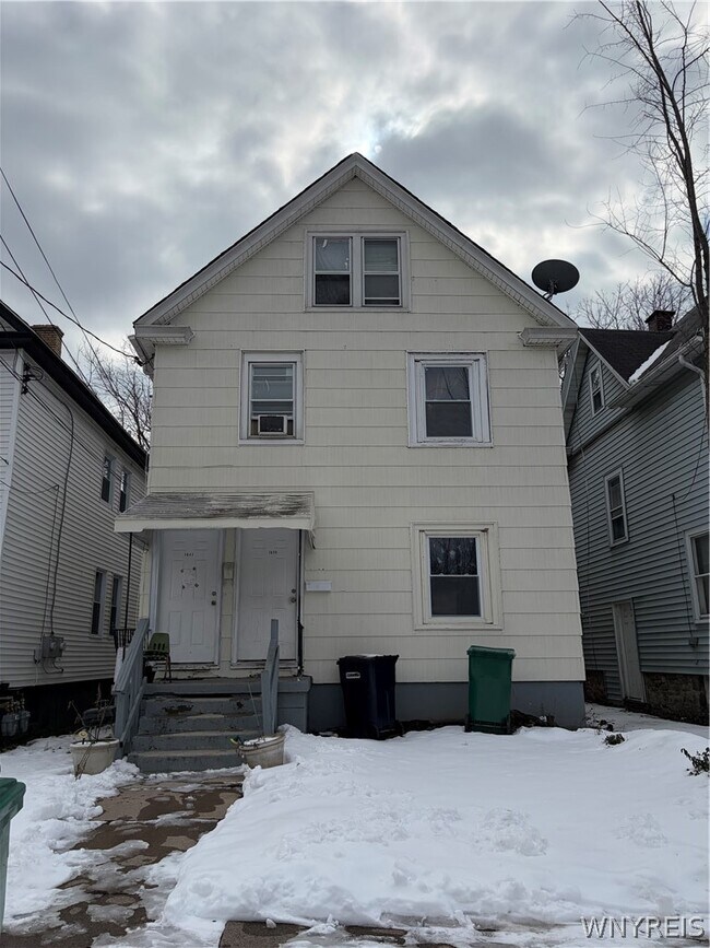 Foto del edificio - 1839 Michigan Ave