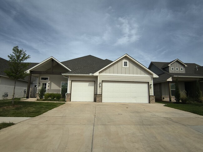 Foto del edificio - 2832 Wild Rose Ln