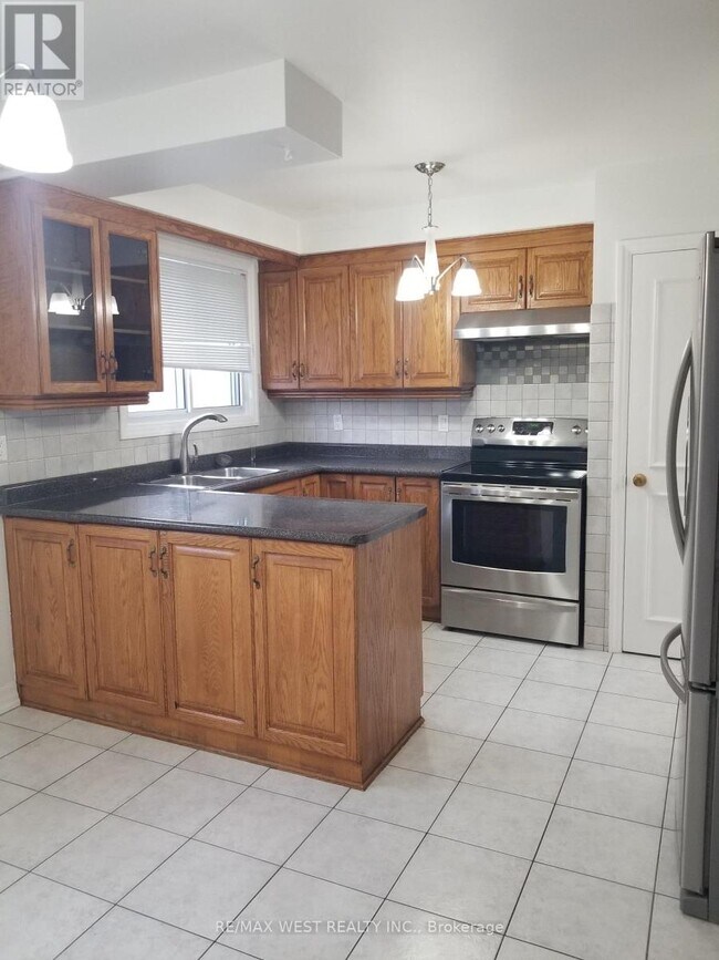 Photo du bâtiment - 38 Milady Rd