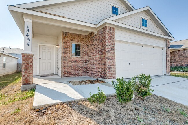 Building Photo - Beautiful 4- Bedroom One Story w/Open Floo...
