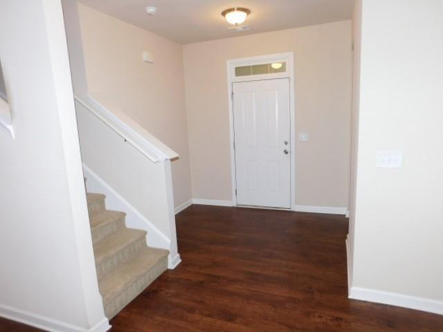 Building Photo - 108 Hayes Park Ct