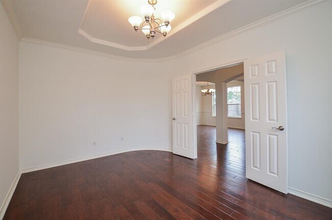 Building Photo - 17031 Feather Fall Ln