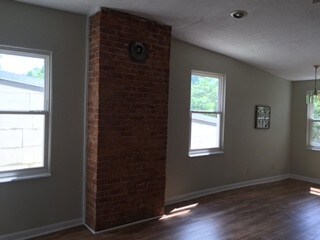 Primary Photo - 2667 Bellevue Ave