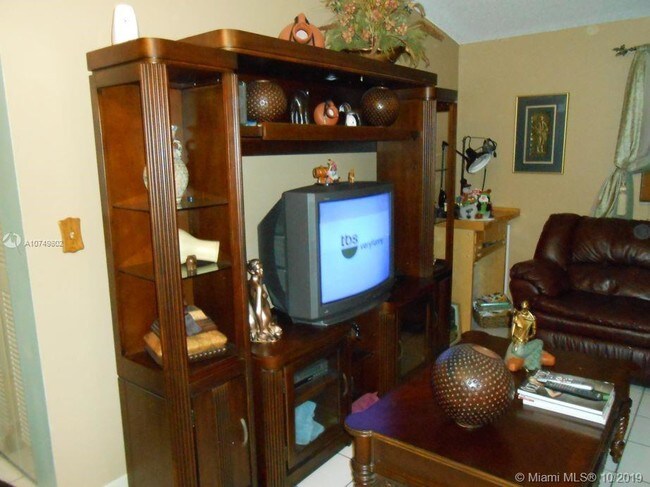 Building Photo - 7634 W 34th Ln