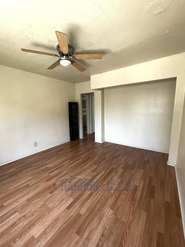 11018 S Figueroa St, Los Angeles, CA 90061 Condo for Rent in Los
