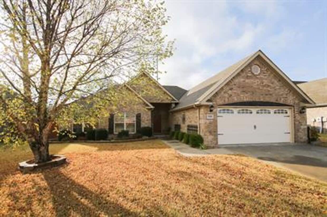 Gorgeous home in Bentonville! - Gorgeous home in Bentonville!