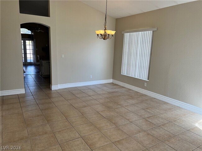 Foto del edificio - 5705 Cliff Point