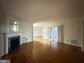 Building Photo - 9141 Gracious End Ct