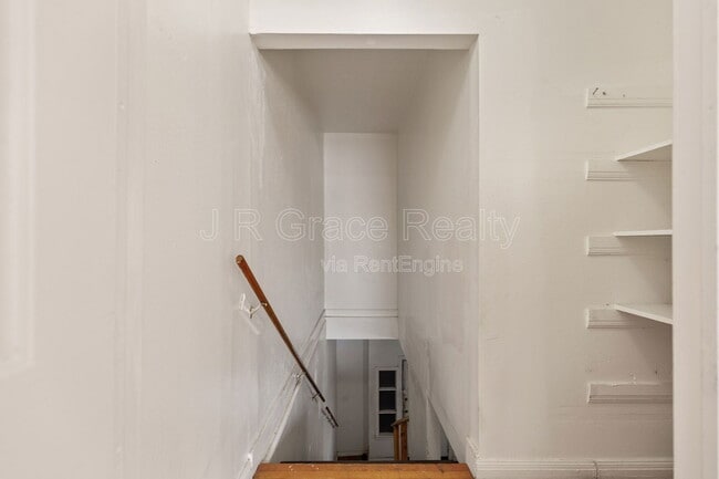 Building Photo - 2803 Bellmead Dr