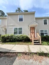 Building Photo - 2856 Botany Pl
